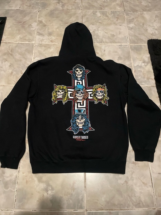 Other - Primitive x Guns N’ Roses Cross Black Hoodie SZ L